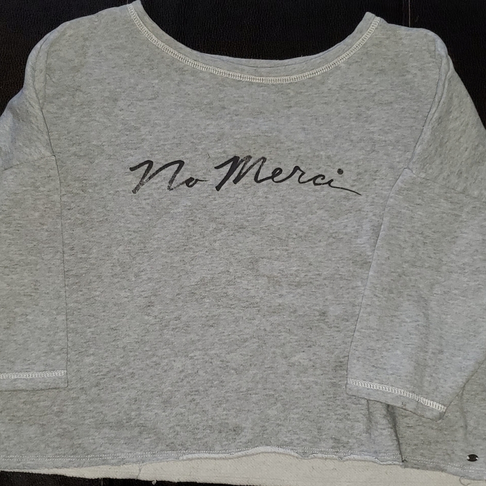 American Eagle crop sweatshirt new w/out tags